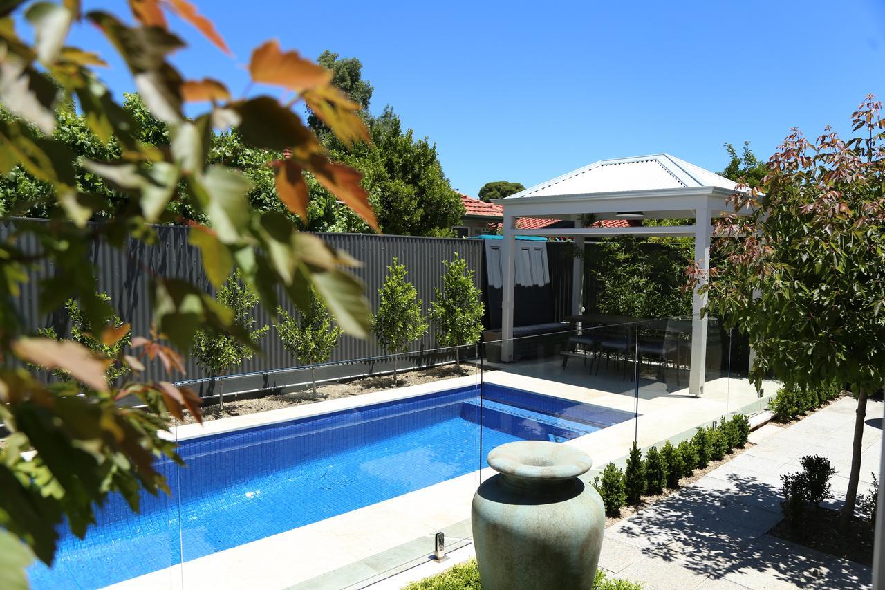 Hollidge House 5 Star Luxury Apartments Аделейд Екстериор снимка